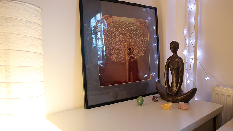 Framed picture and sculpture